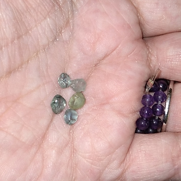 Sapphires - Picture 1 of 1